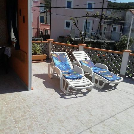 Apartment Agava Miholascica Экстерьер фото