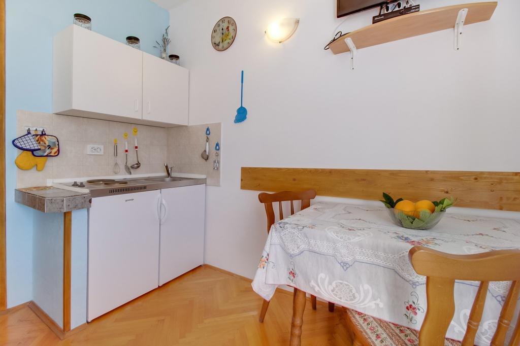 Apartment Agava Miholascica Экстерьер фото